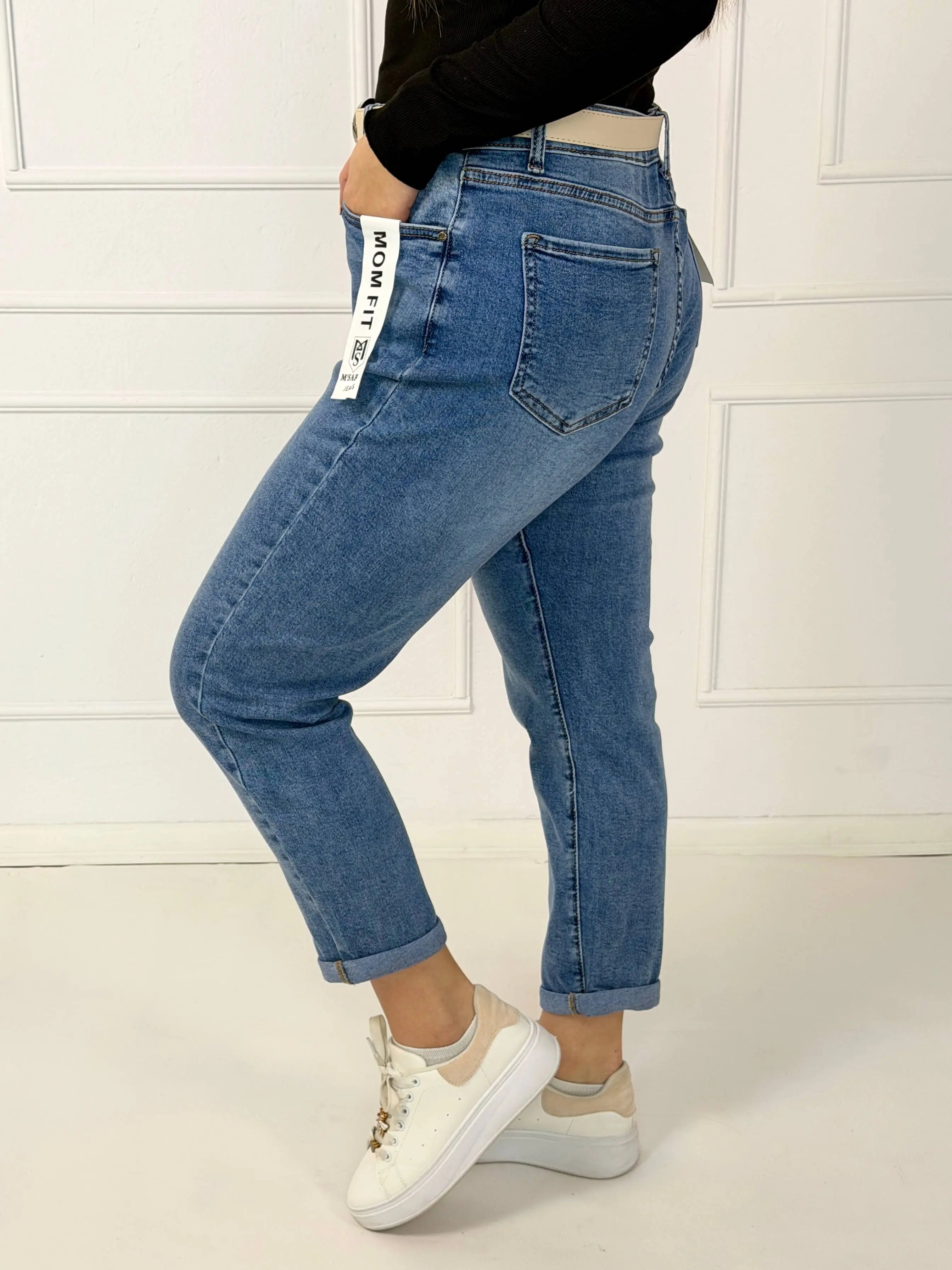 Jeansy plus size M'sara  mom fit z jasnego denimu – wygodne spodnie damskie XXL Stylowa XL