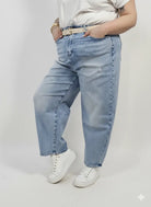Jeansy plus size jasne z wysokim stanem – wygodne spodnie XXL Stylowa XL