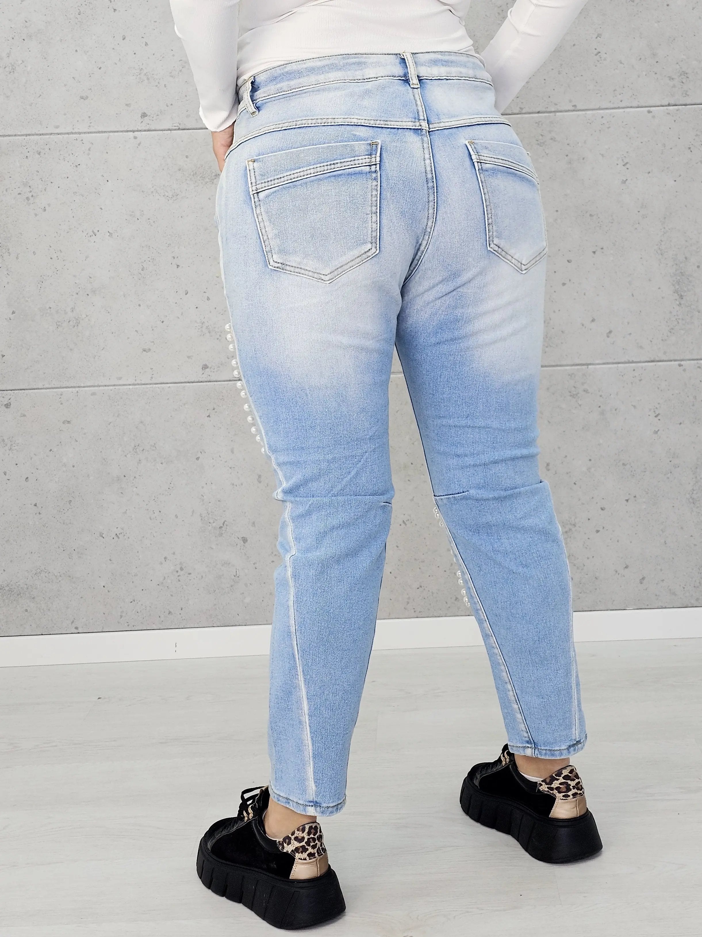 Jeansy z różowymi motylami i perełkami Stylowa XL