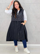 Kamizelka plus size długa z pikowaną górą – kolor i styl na chłodniejsze dni Stylowa XL