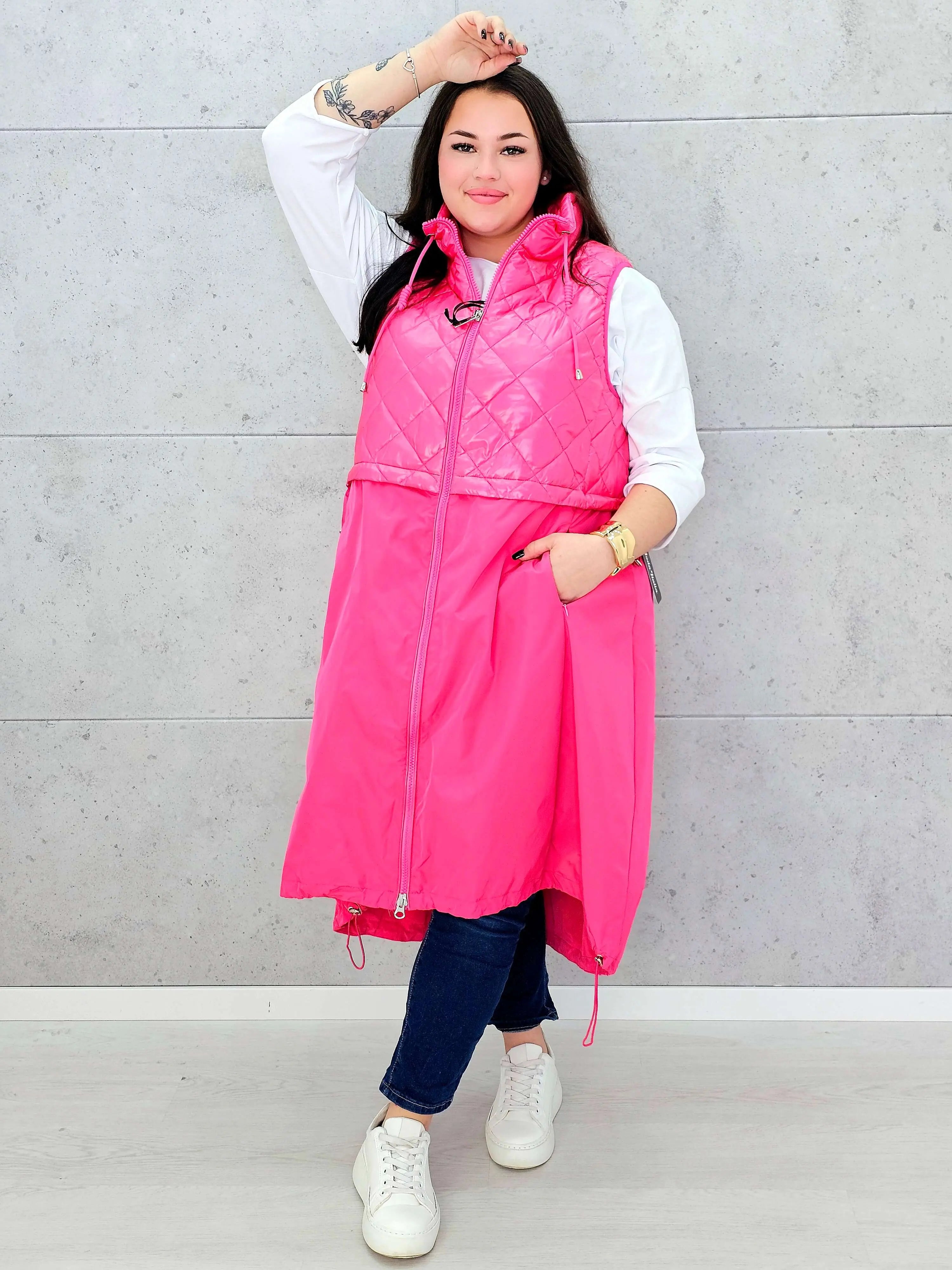 Kamizelka plus size długa z pikowaną górą – kolor i styl na chłodniejsze dni Stylowa XL