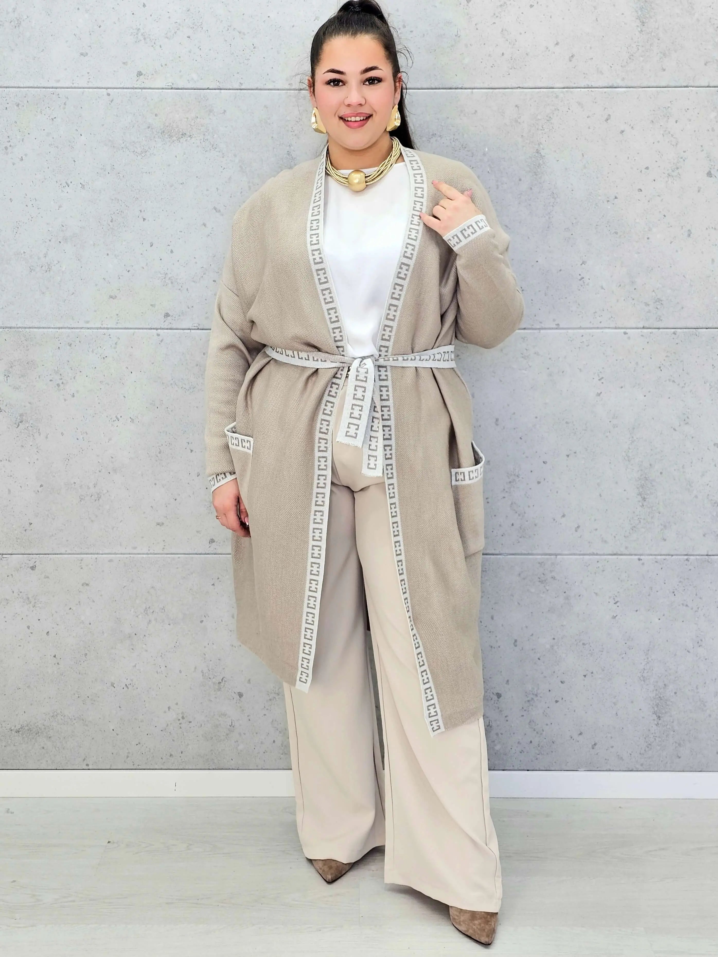 Kardigan plus size StylowaXL – styl i wygoda na co dzień Stylowa XL