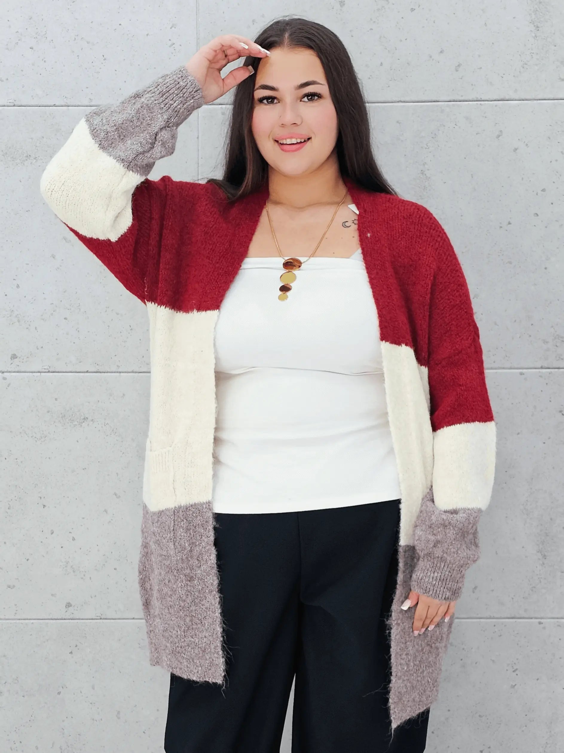 Kardigan plus size – modny, wygodny i stylowy element garderoby Stylowa XL