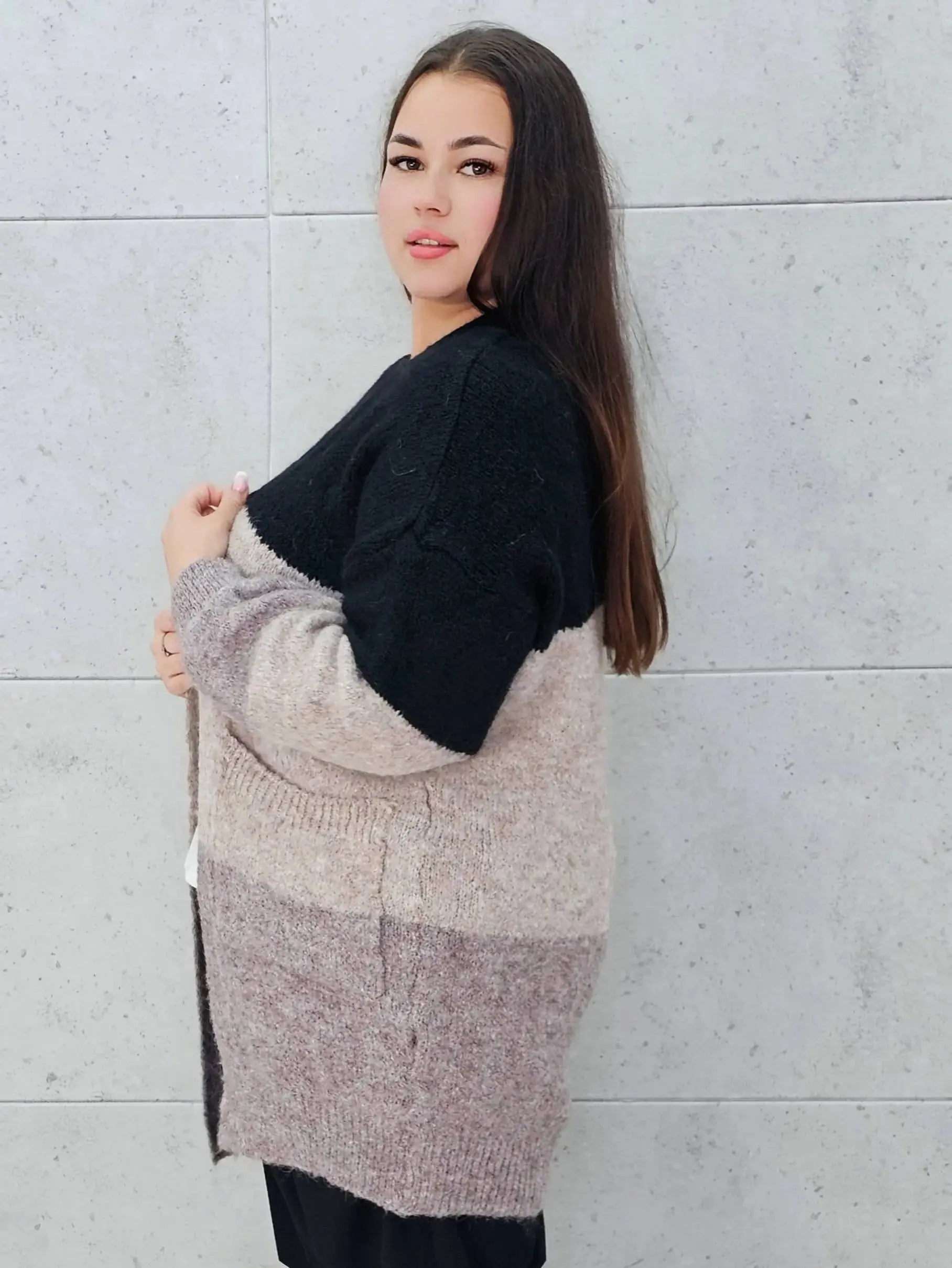 Kardigan plus size – modny, wygodny i stylowy element garderoby Stylowa XL