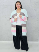 Kardigan plus size – stylowy, wygodny i kobiecy wybór na każdą okazję Stylowa XL