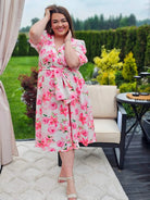 Kobieca sukienka w kwiaty róży z kopertowym dekoltem- trzy kolory Stylowa XL