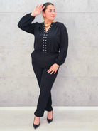 Kombinezon plus size StylowaXL – elegancja i komfort w czarnym wydaniu Stylowa XL