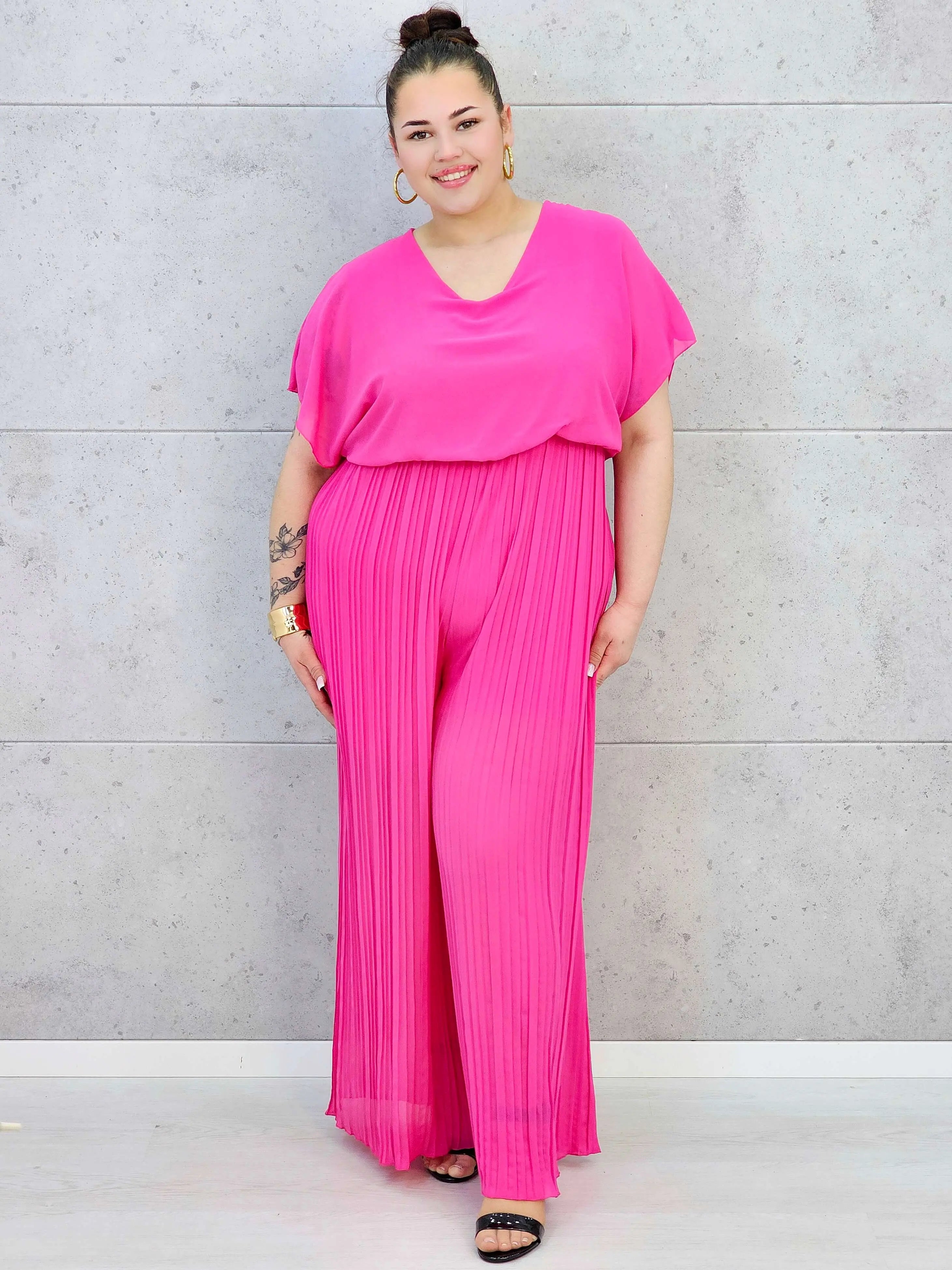 Kombinezon plus size – stylowa i wygodna propozycja dla sylwetki XXL Stylowa XL