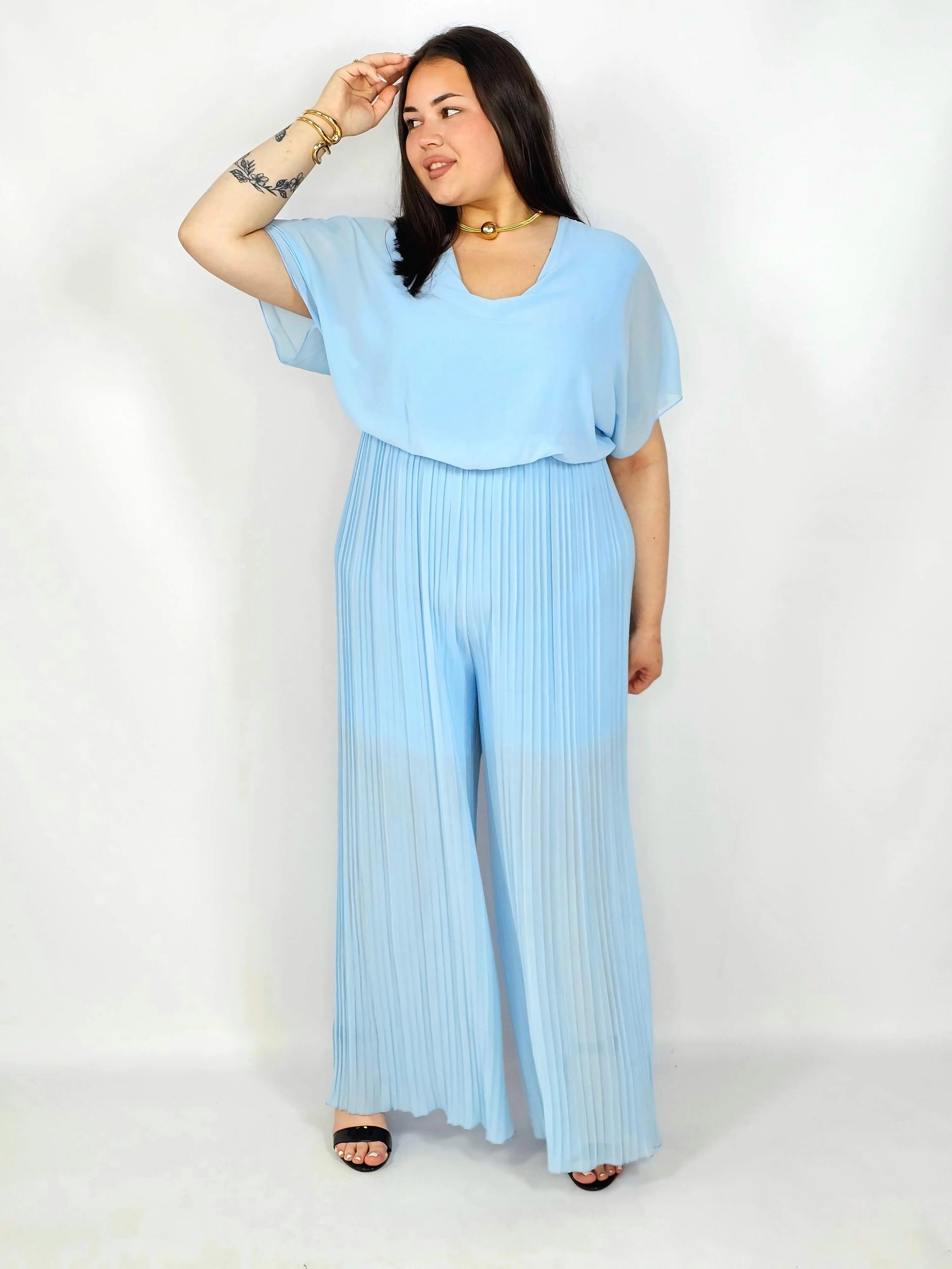 Kombinezon plus size – stylowa i wygodna propozycja dla sylwetki XXL Stylowa XL
