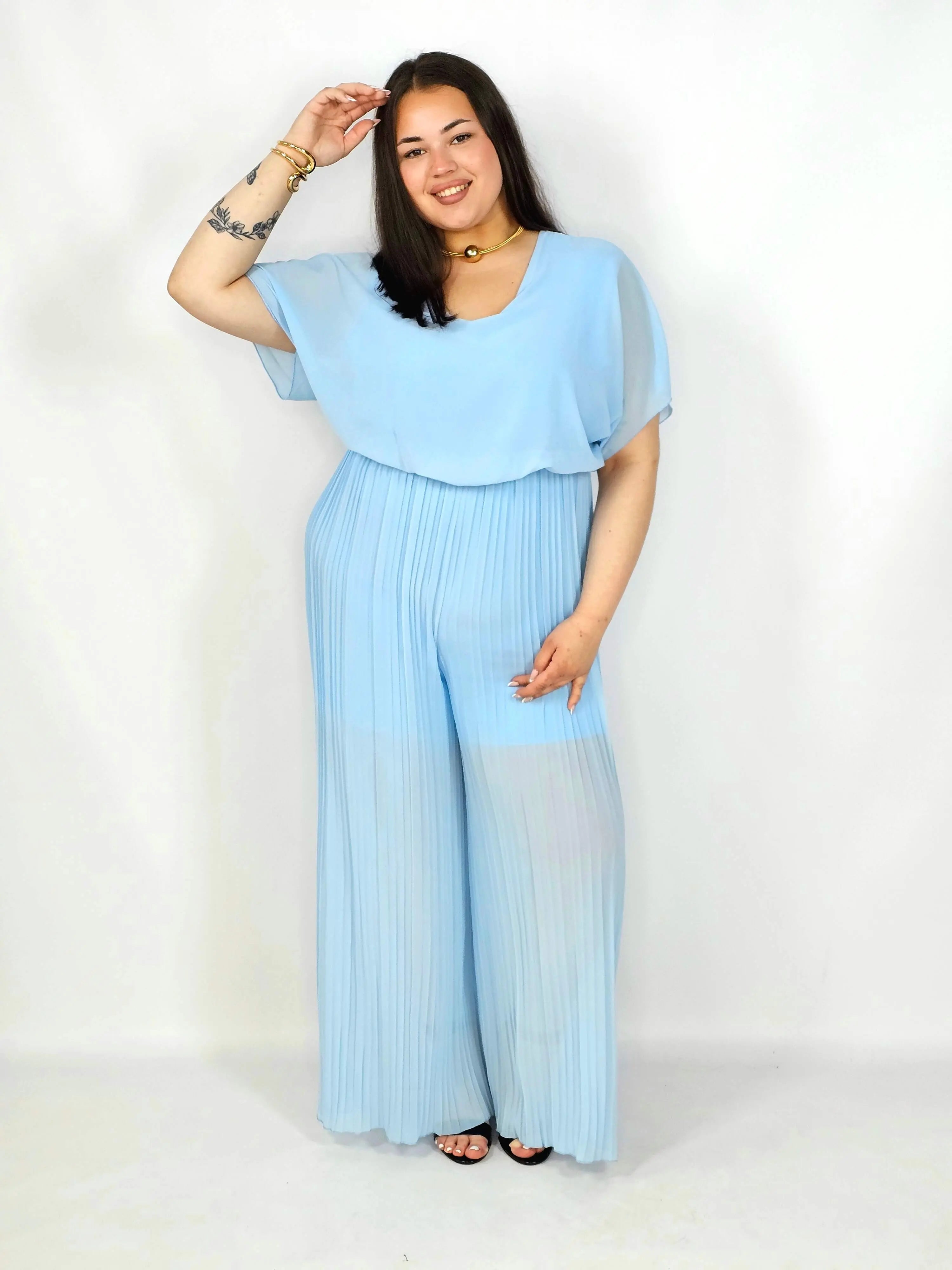 Kombinezon plus size – stylowa i wygodna propozycja dla sylwetki XXL Stylowa XL