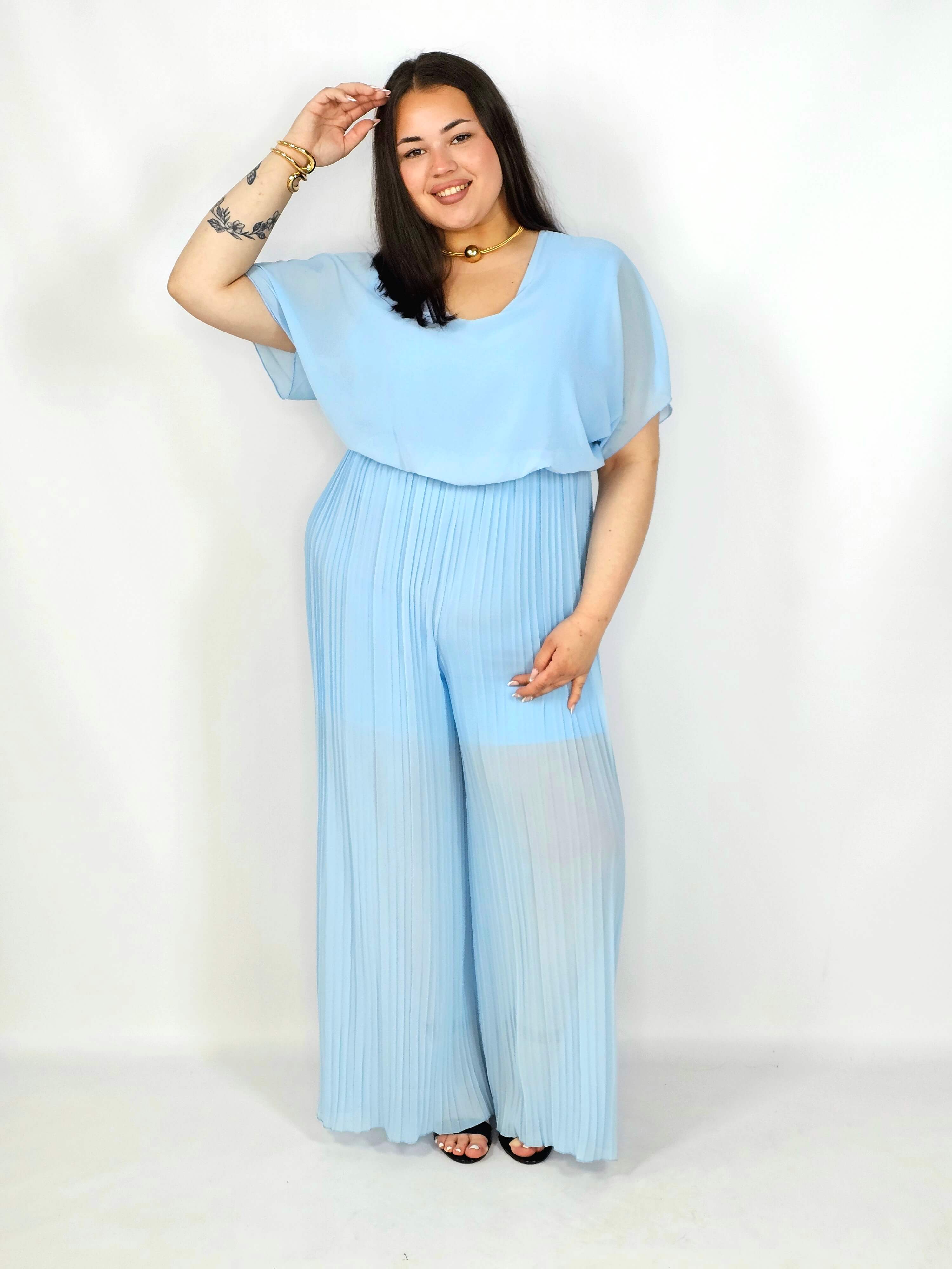 Kombinezon plus size – stylowa i wygodna propozycja dla sylwetki XXL Stylowa XL