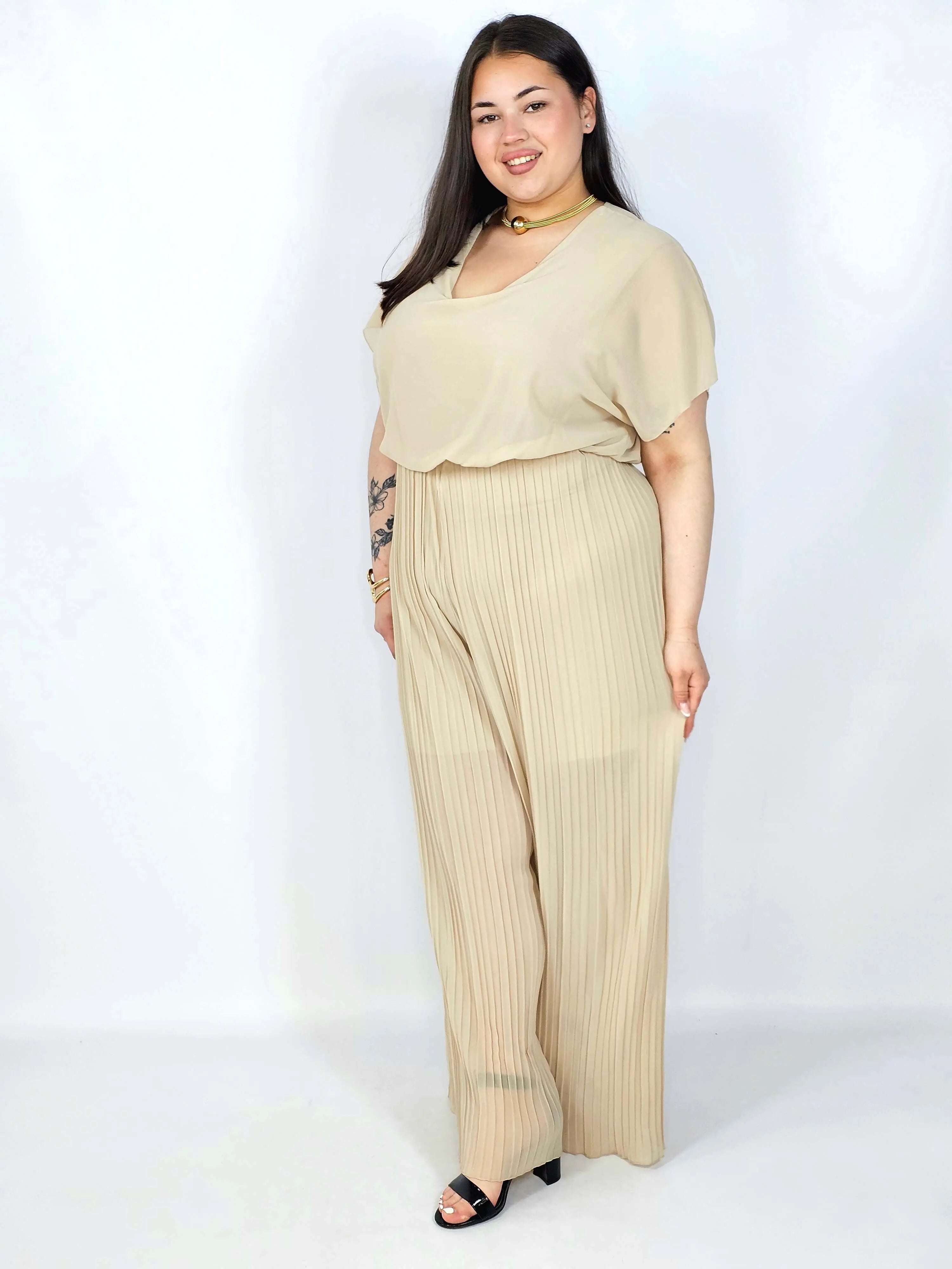 Kombinezon plus size – stylowa i wygodna propozycja dla sylwetki XXL Stylowa XL