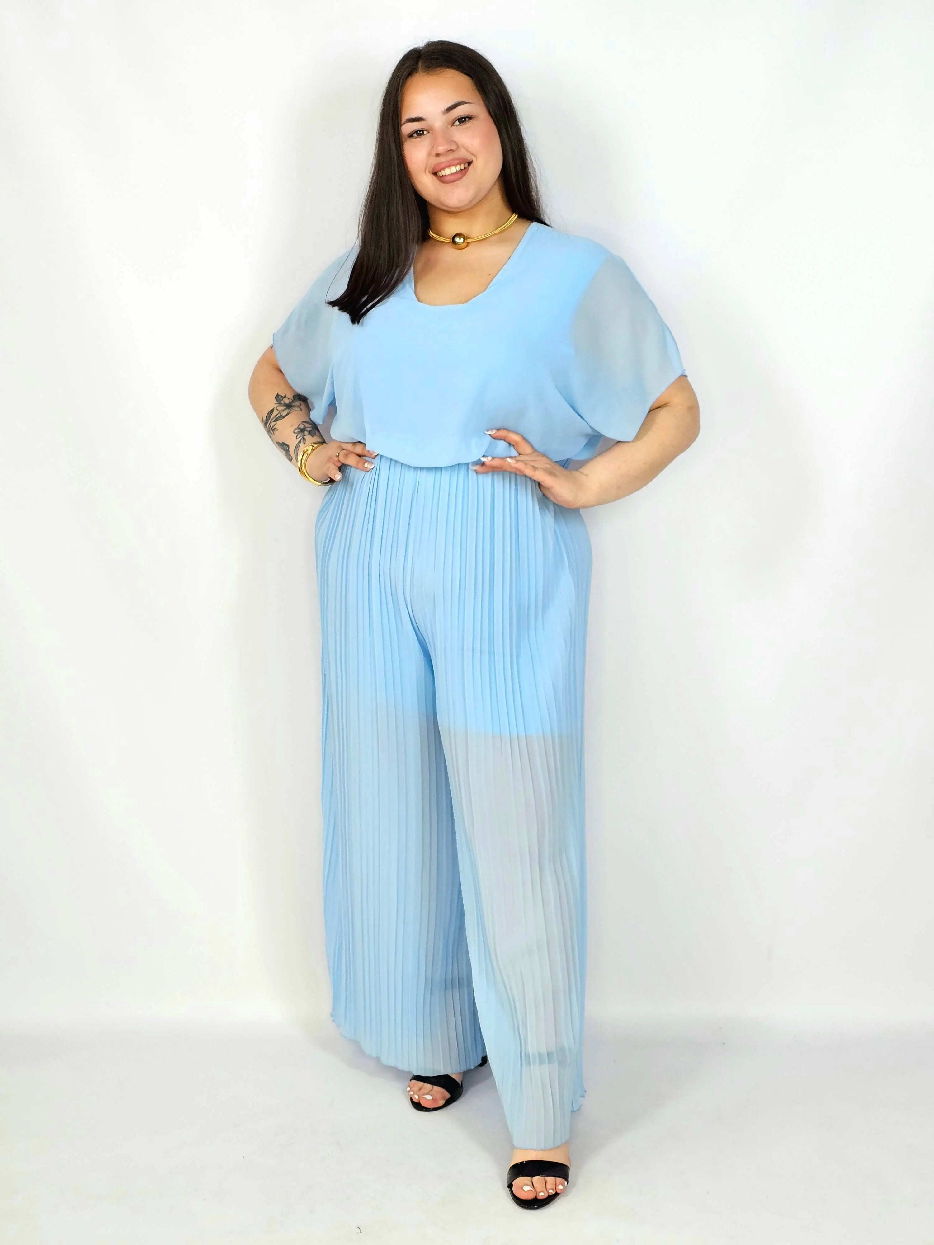 Kombinezon plus size – stylowa i wygodna propozycja dla sylwetki XXL Stylowa XL