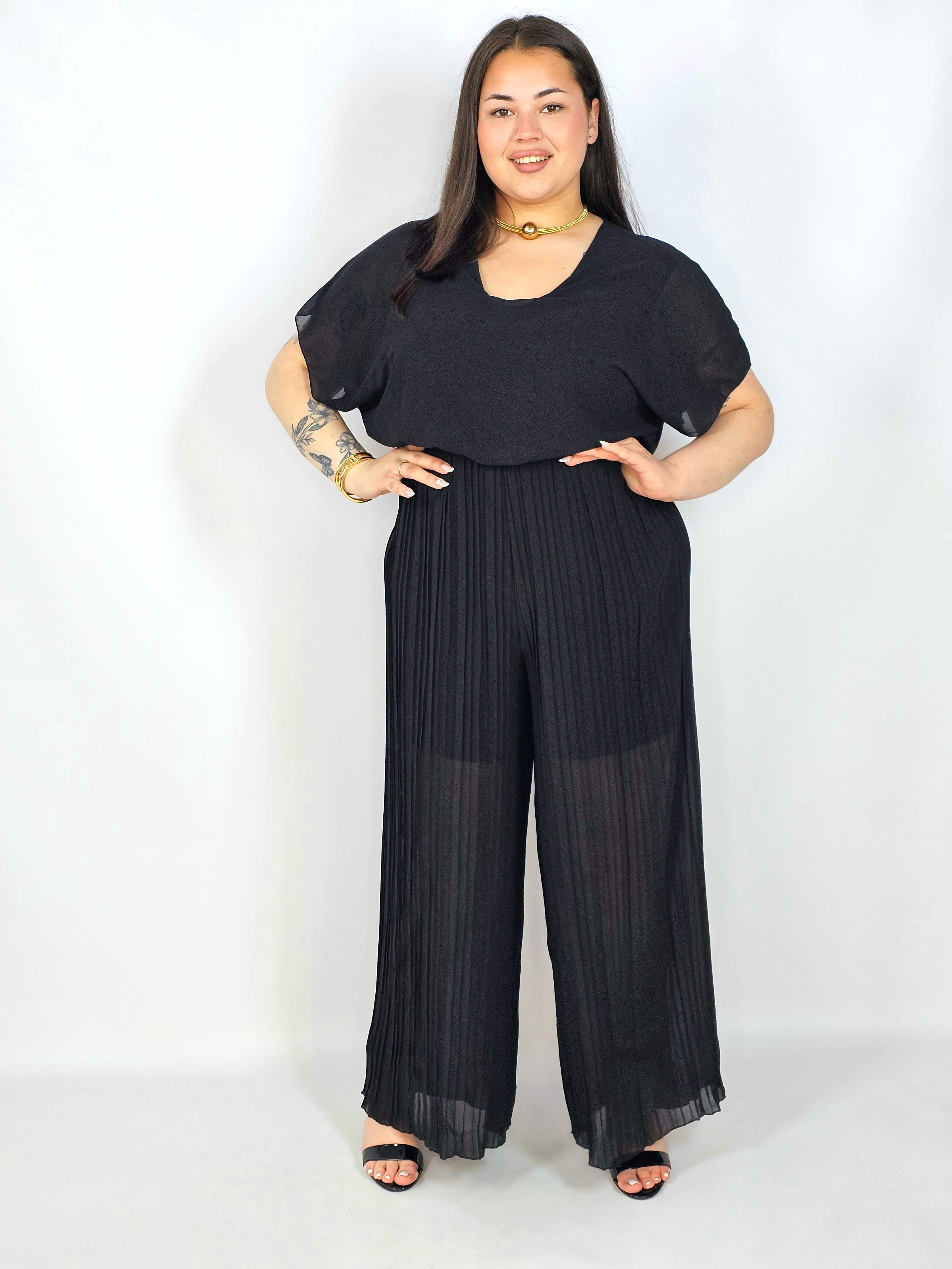 Kombinezon plus size – stylowa i wygodna propozycja dla sylwetki XXL Stylowa XL
