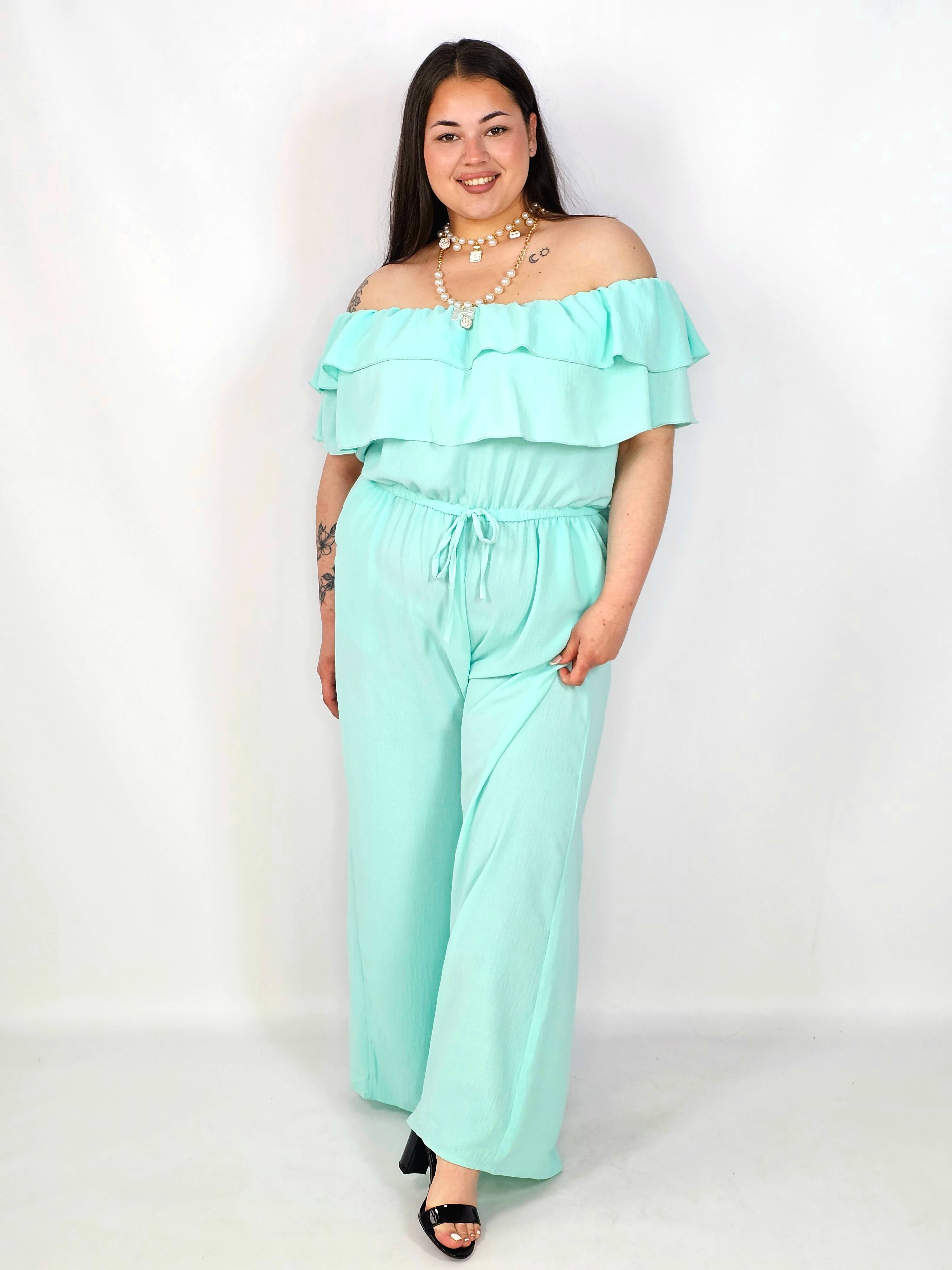 Kombinezon plus size –elegancki kombinezon z odkrytymi ramionami i szerokimi nogawkami Stylowa XL