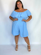 Kombinezon plus size damski – elegancki kombinezon XXL z falbaną Stylowa XL