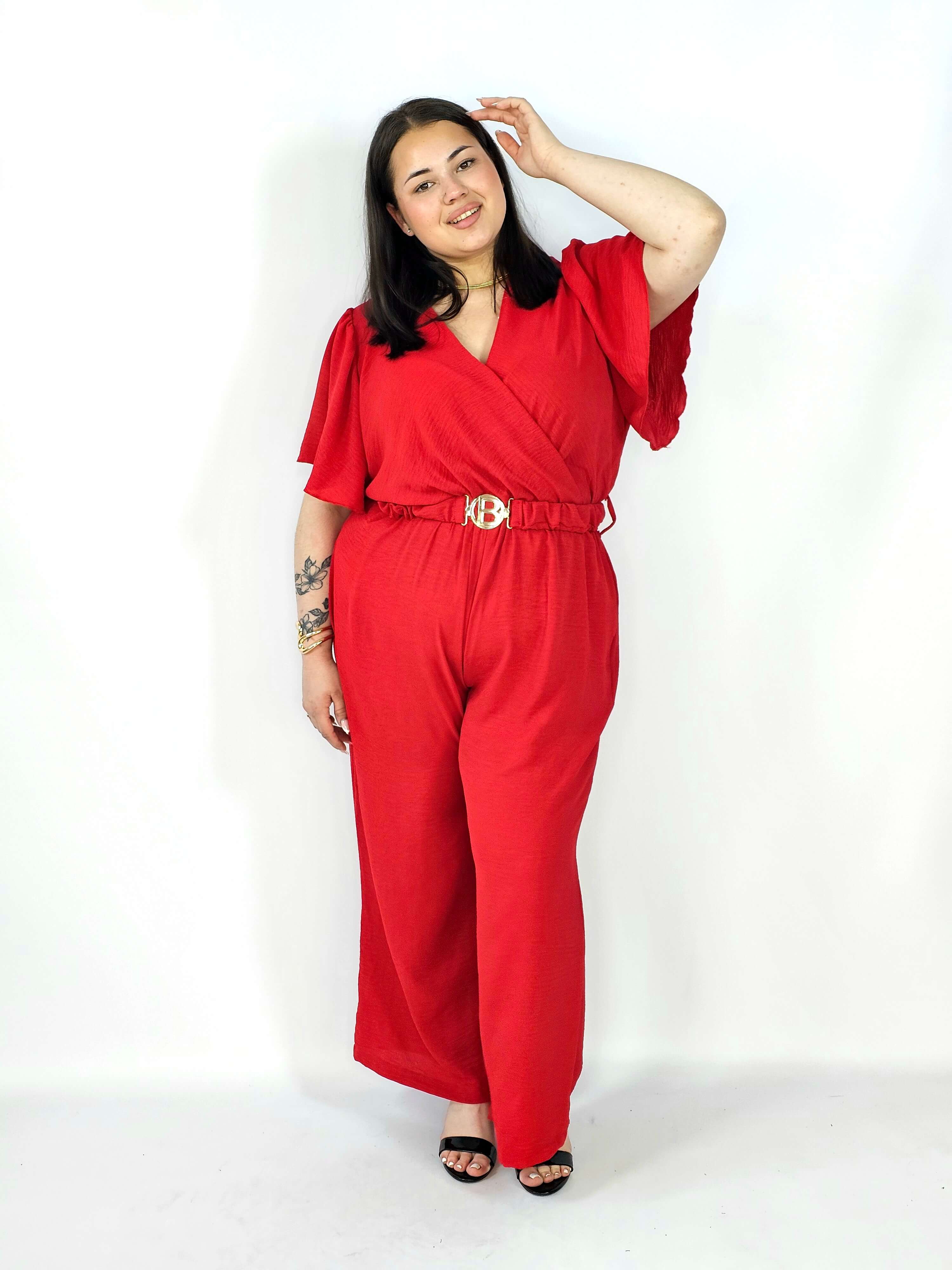 Kombinezon plus size z kopertowym dekoltem i paskiem – wygoda i styl XXL Stylowa XL