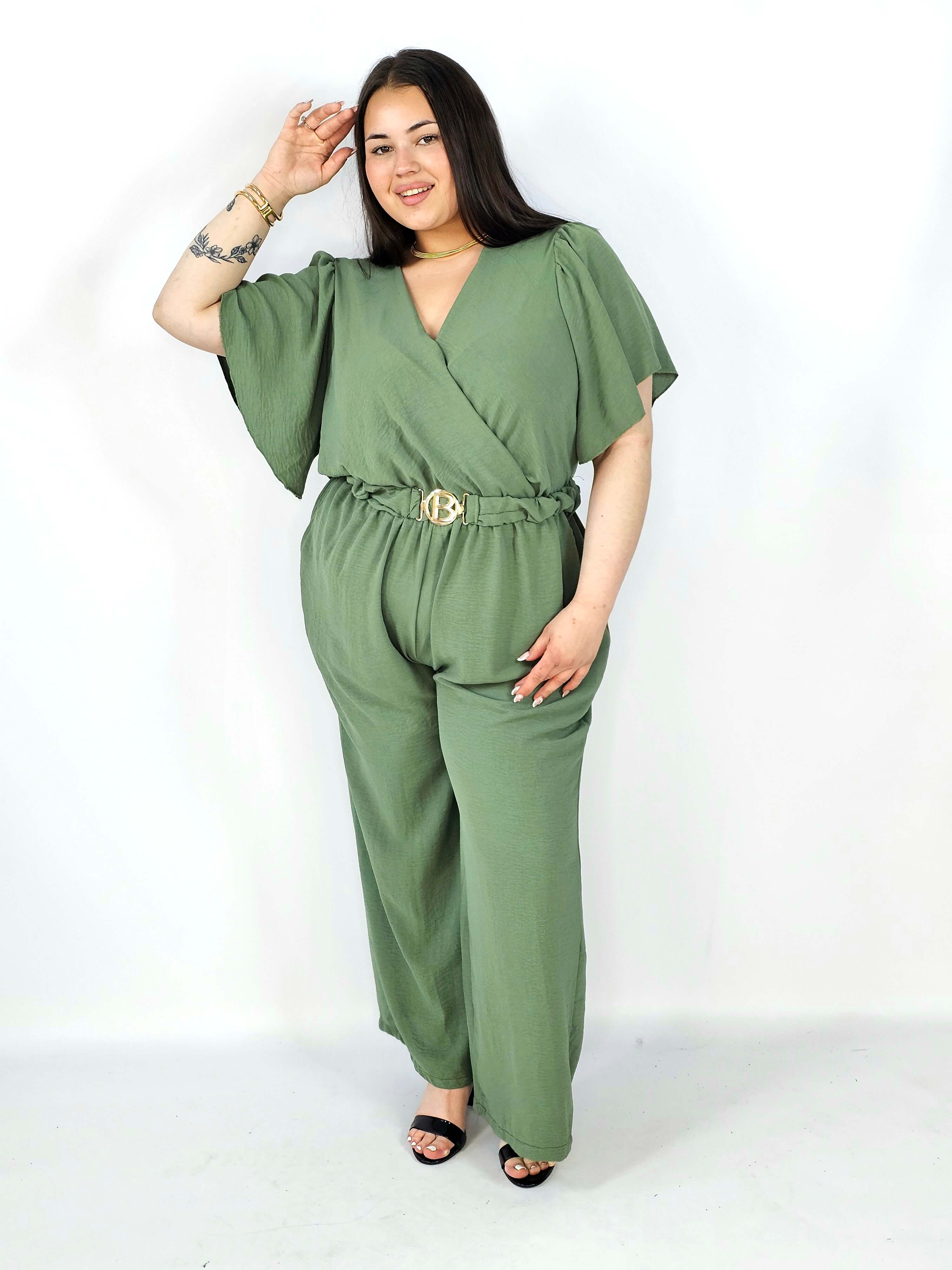 Kombinezon plus size z kopertowym dekoltem i paskiem – wygoda i styl XXL Stylowa XL