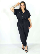 Kombinezon plus size z wiązaniem i kieszeniami – wygoda i styl XXL Stylowa XL