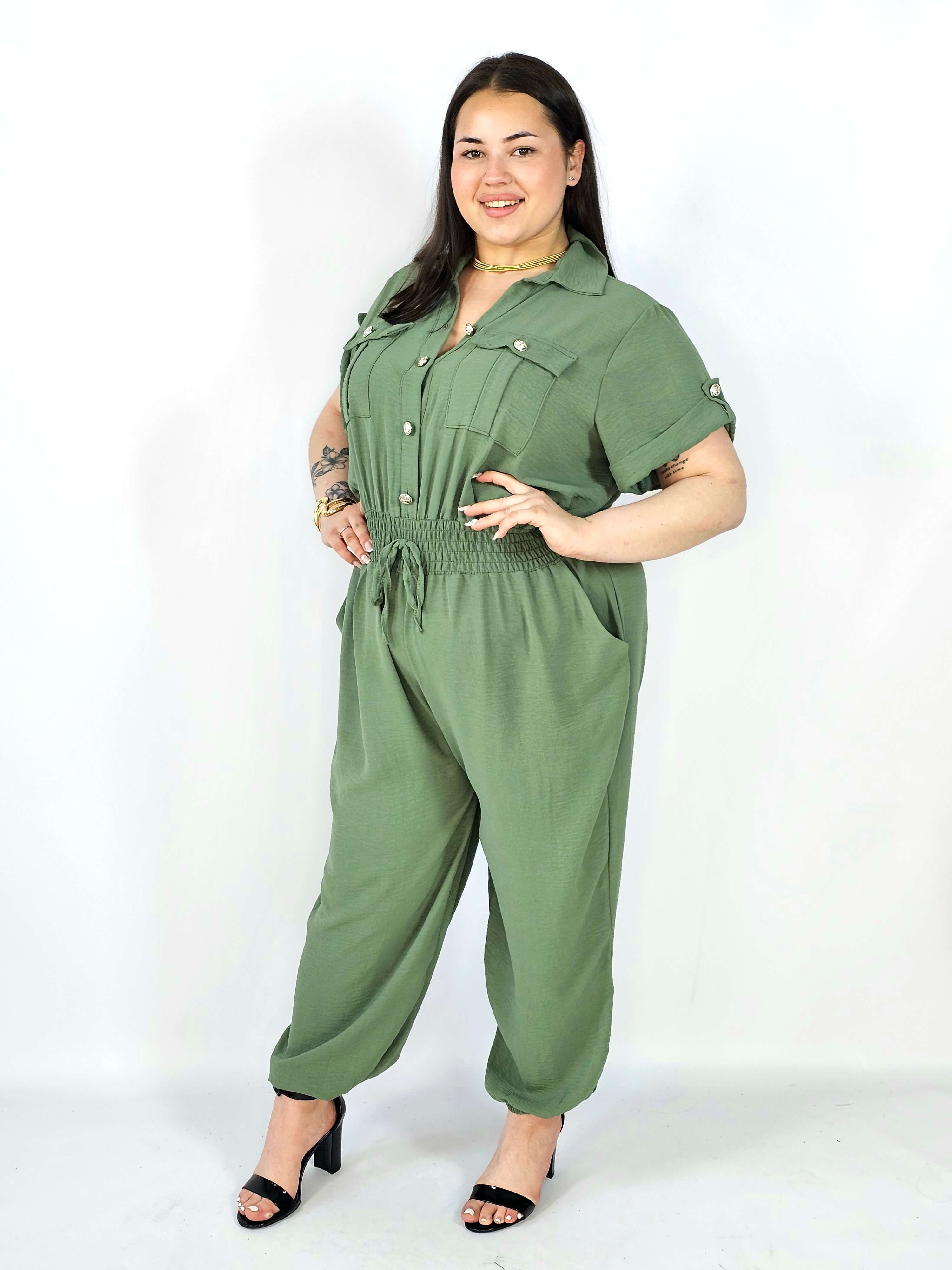 Kombinezon plus size z wiązaniem i kieszeniami – wygoda i styl XXL Stylowa XL