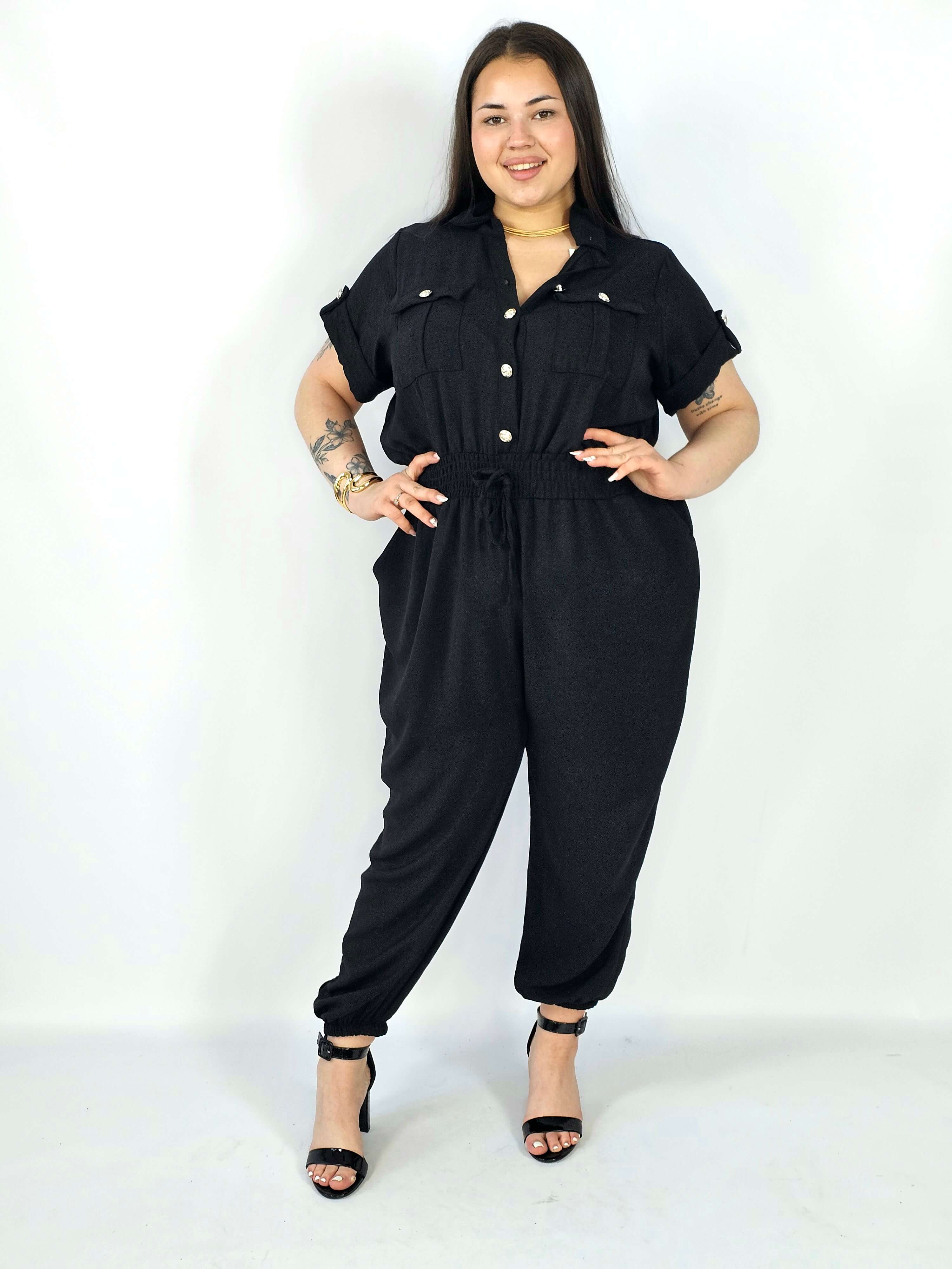 Kombinezon plus size z wiązaniem i kieszeniami – wygoda i styl XXL Stylowa XL