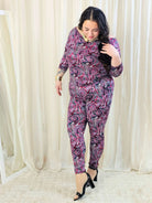 Kombinezon plus size z wzorem – kobiecy styl i wygoda Stylowa XL