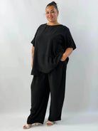 Komplet Plus Size – bluzka i szerokie spodnie z lekkiego materiału Stylowa XL