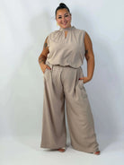 Komplet Plus Size – elegancka bluzka i szerokie spodnie Stylowa XL