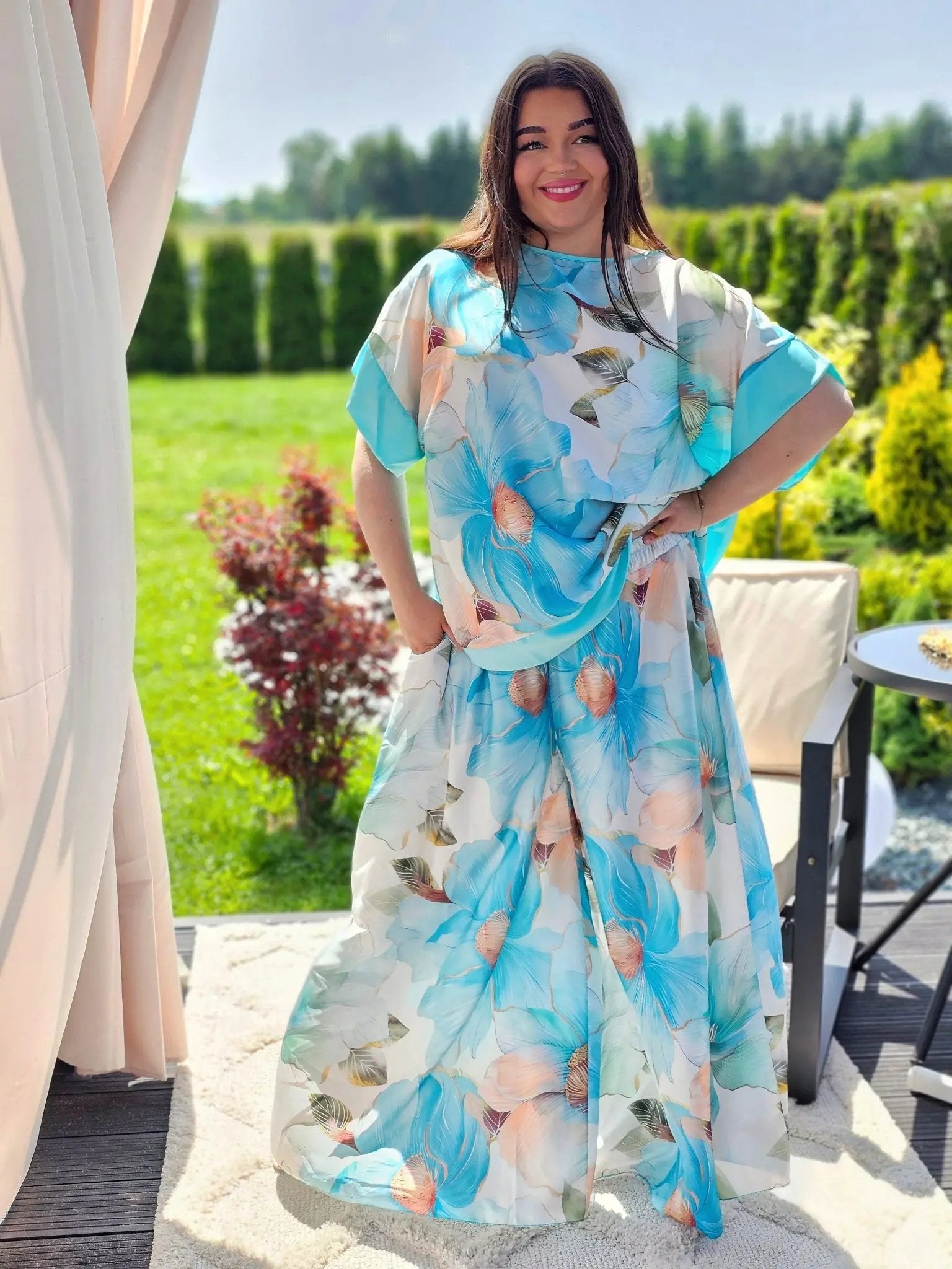 Komplet "Kwiatowa Elegancja" - kilka kolorów Stylowa XL