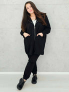 Komplet dresowy z długą bluzą na zamek– moda dla kobiet plus size Stylowa XL