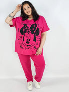 Komplet plus size XXL – bluzka i spodnie dresowe z modnym nadrukiem Stylowa XL