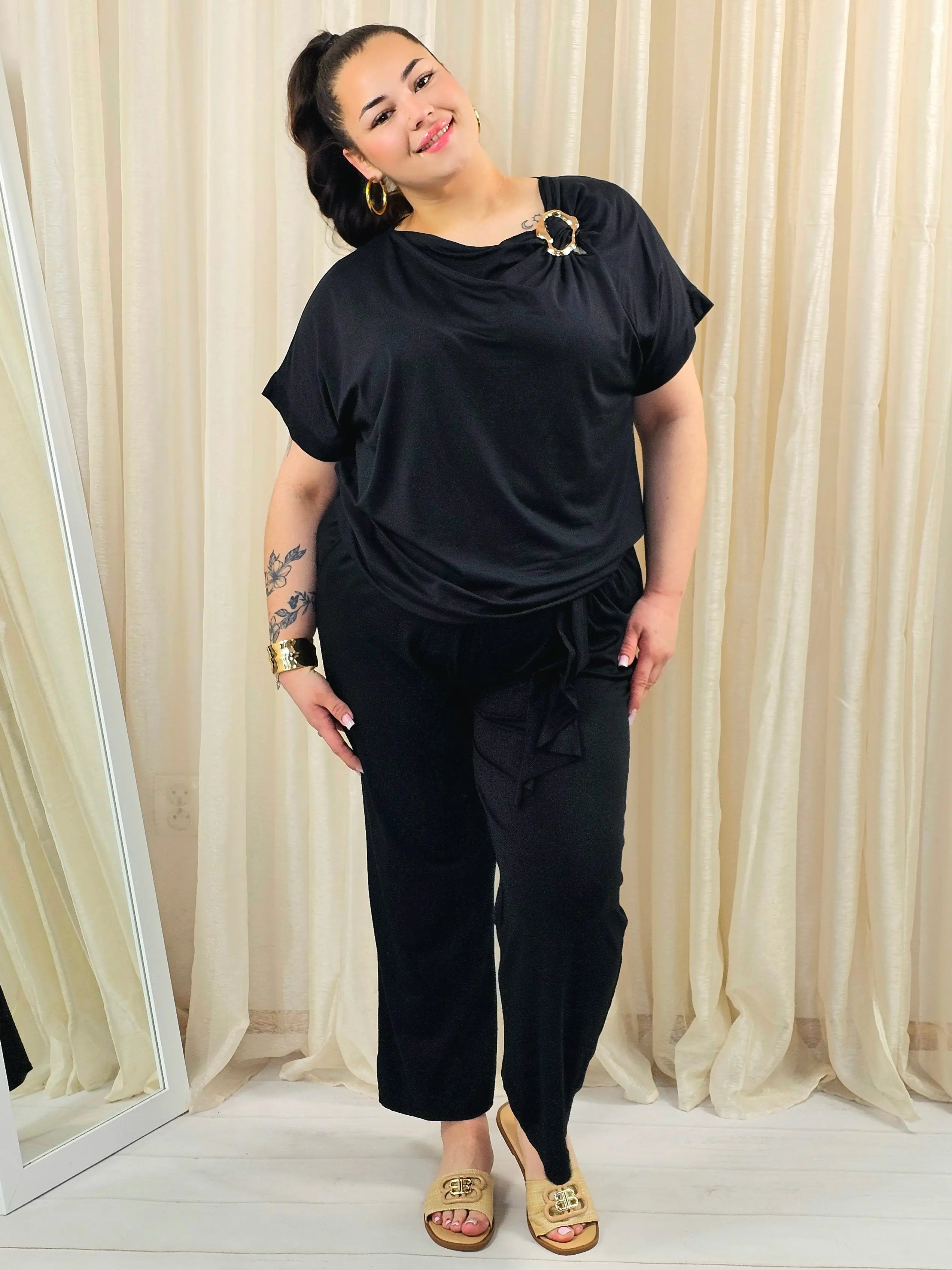 Komplet plus size elegancki – damski komplet XXL z luźną bluzką i spodniami Stylowa XL