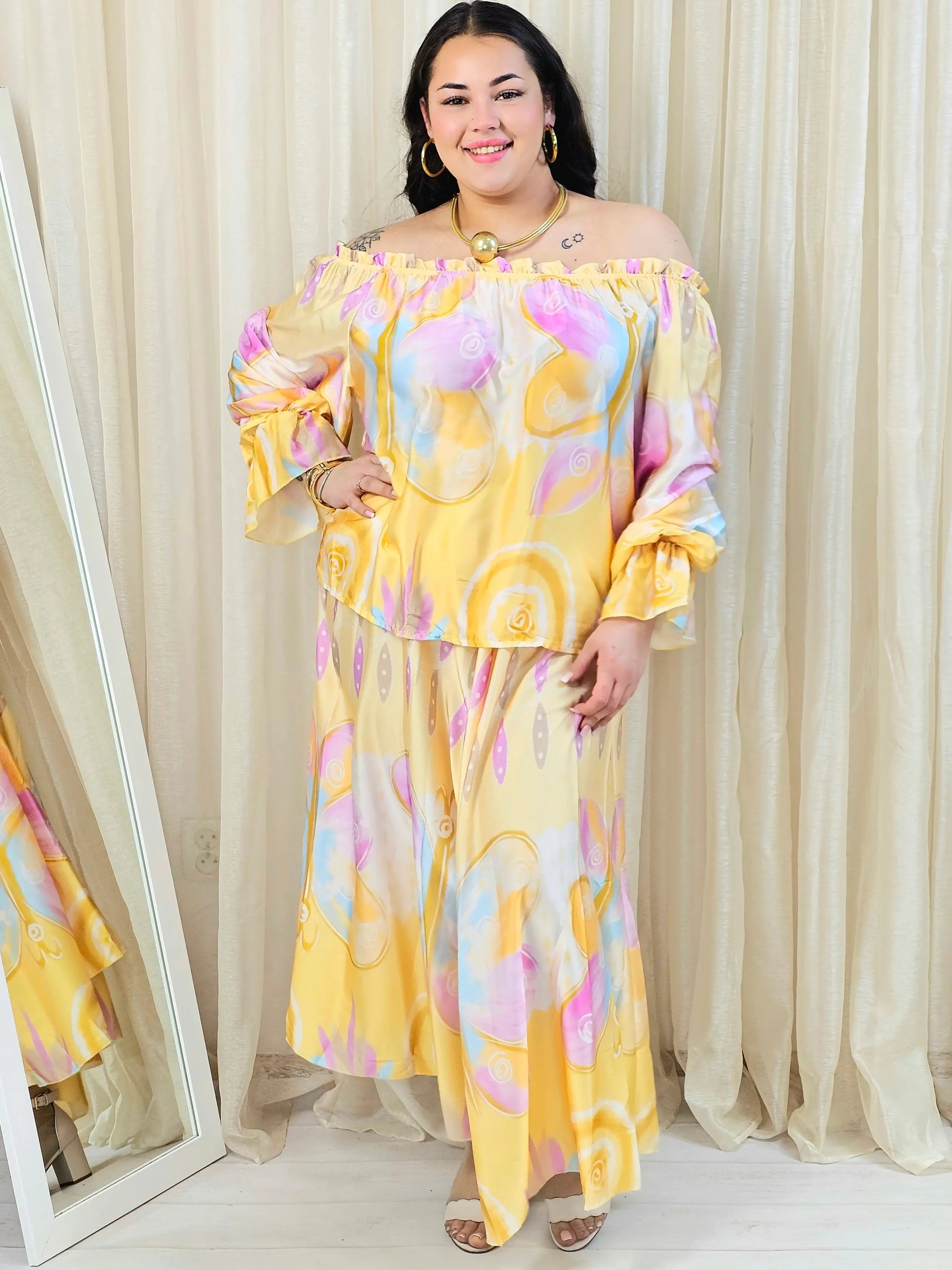 Komplet plus size z hiszpańską bluzką i szerokimi spodniami Stylowa XL