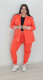 Komplet sportowy w energetycznym kolorze Stylowa XL