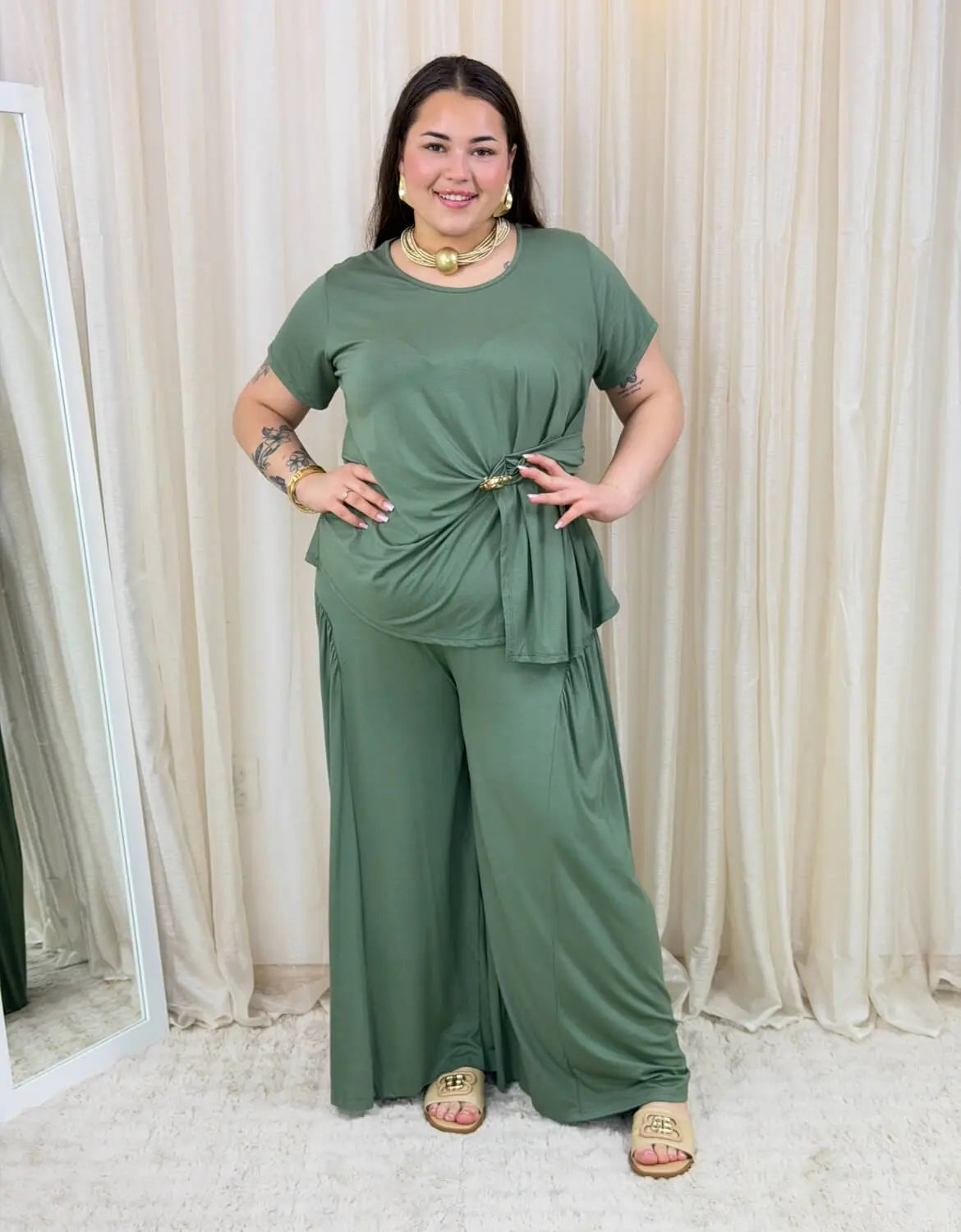 Komplet z wiązaną bluzką i szerokimi spodniami Stylowa XL