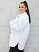 Koszula Oversize Denim Plus Size StylowaXL – Styl i Wygoda dla Kobiet XXL Stylowa XL