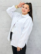 Koszula Oversize Denim Plus Size StylowaXL – Styl i Wygoda dla Kobiet XXL Stylowa XL