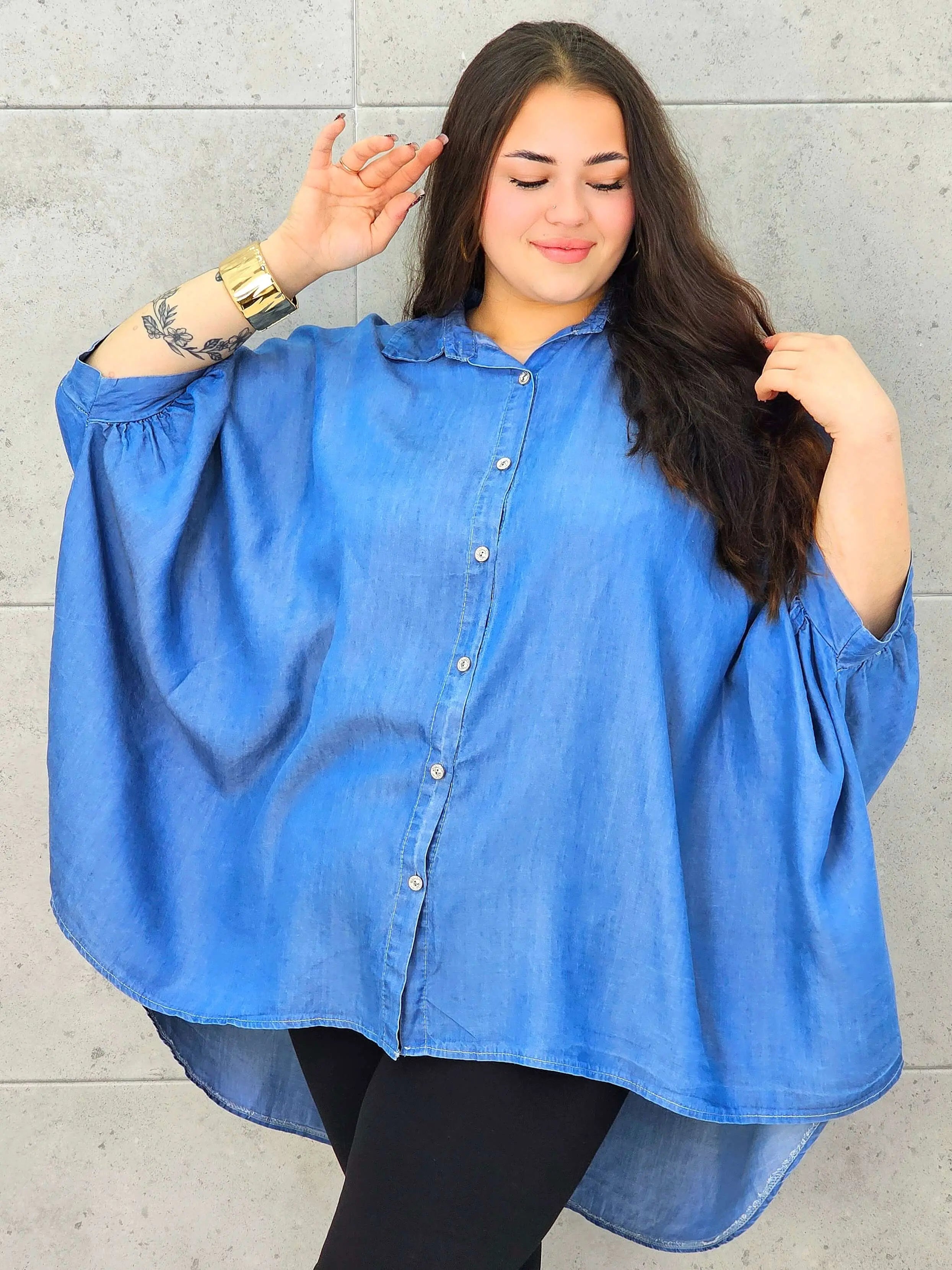 Koszula jeansowa plus size oversize z szerokimi rękawami – Stylowa XL Stylowa XL