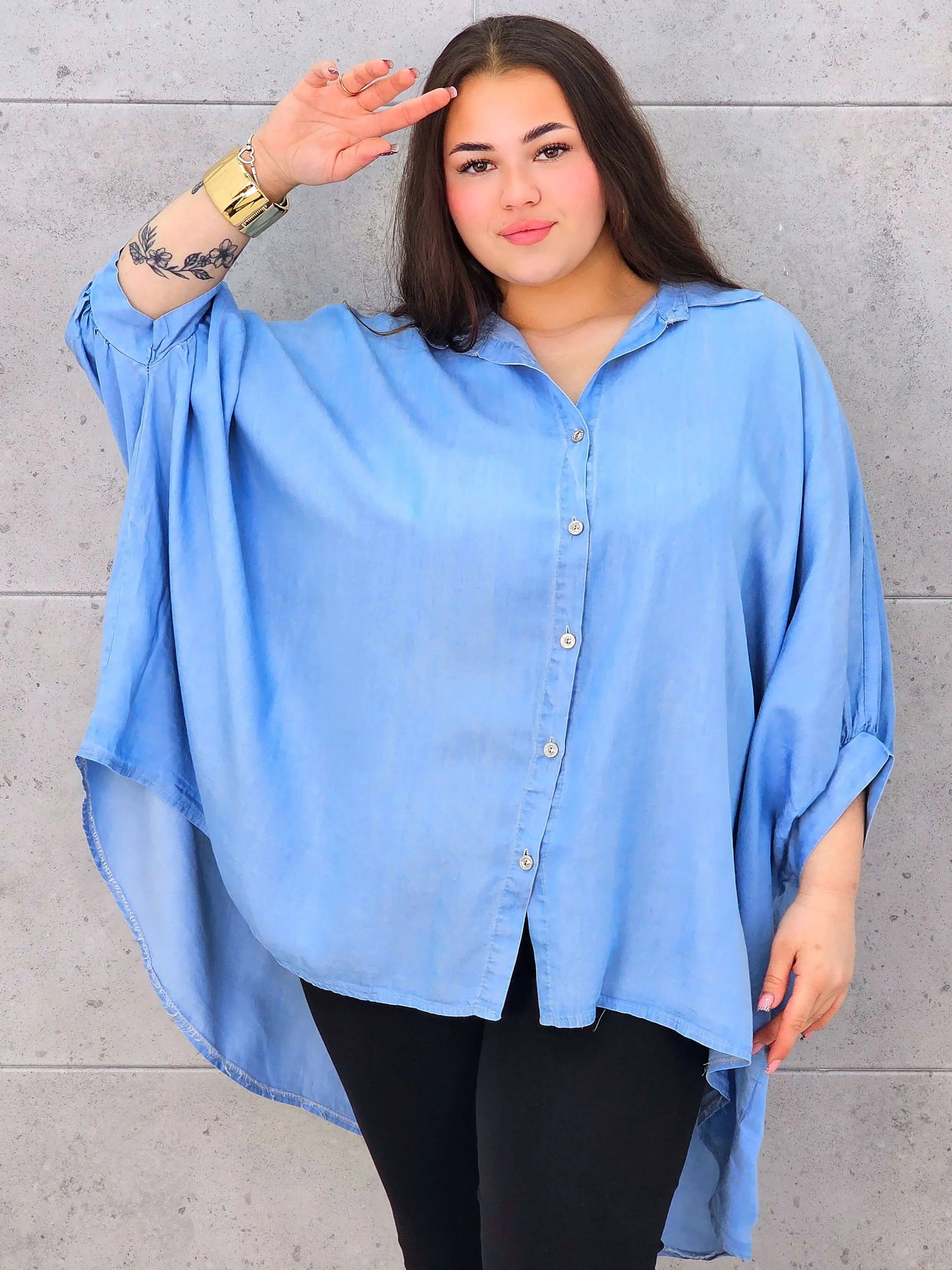 Koszula jeansowa plus size oversize z szerokimi rękawami – Stylowa XL Stylowa XL