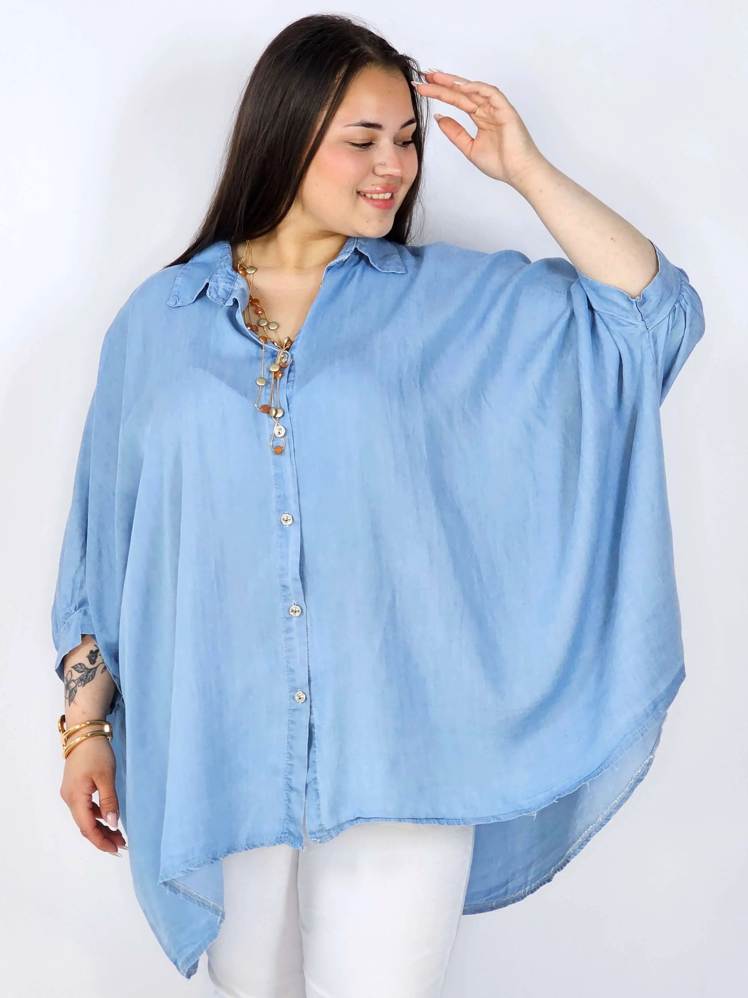 Koszula jeansowa plus size oversize z szerokimi rękawami – Stylowa XL Stylowa XL