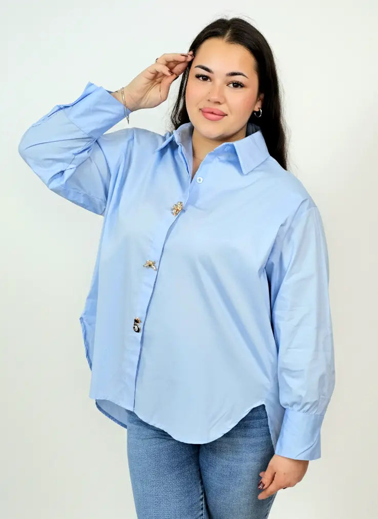 Koszula plus size XXL z ozdobnymi guzikami – klasyka dla kobiet plus size Stylowa XL