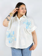Koszula plus size Zeta Otto z kwiatową aplikacją oversize lekka i stylowa Stylowa XL