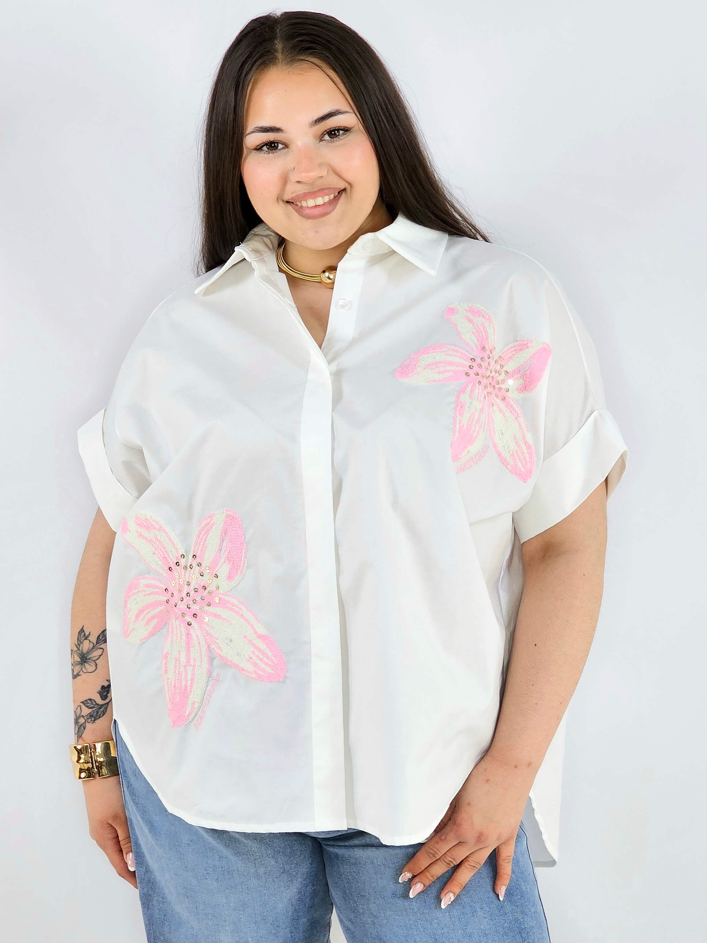 Koszula plus size Zeta Otto z kwiatową aplikacją oversize lekka i stylowa Stylowa XL