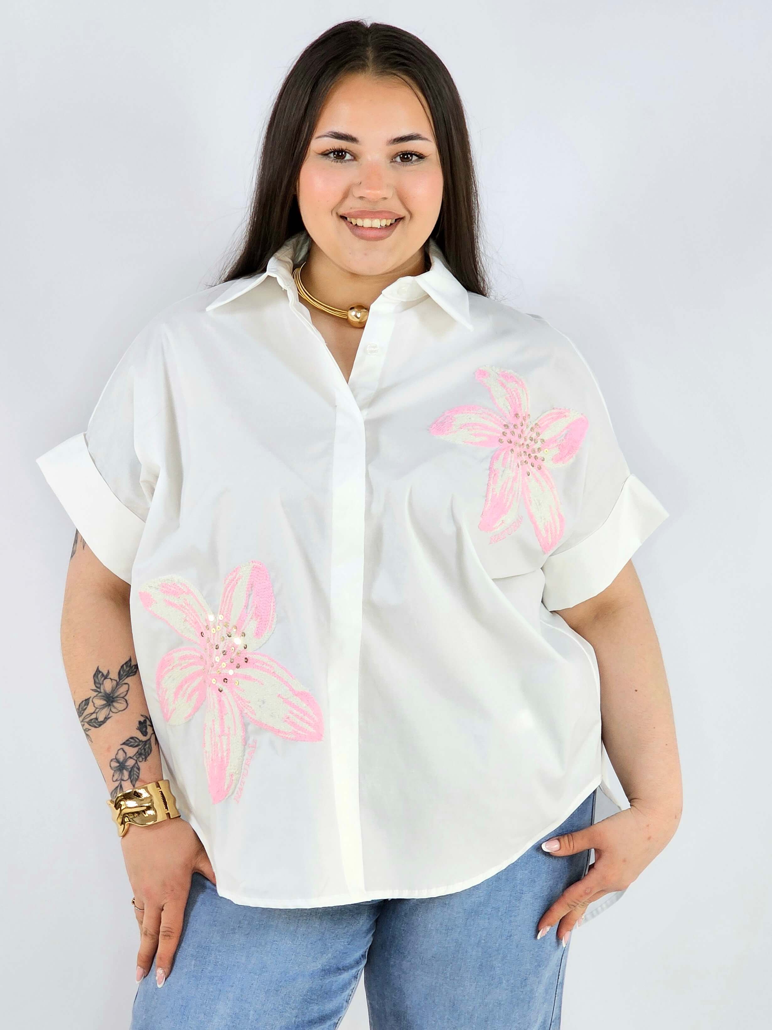 Koszula plus size Zeta Otto z kwiatową aplikacją oversize lekka i stylowa Stylowa XL