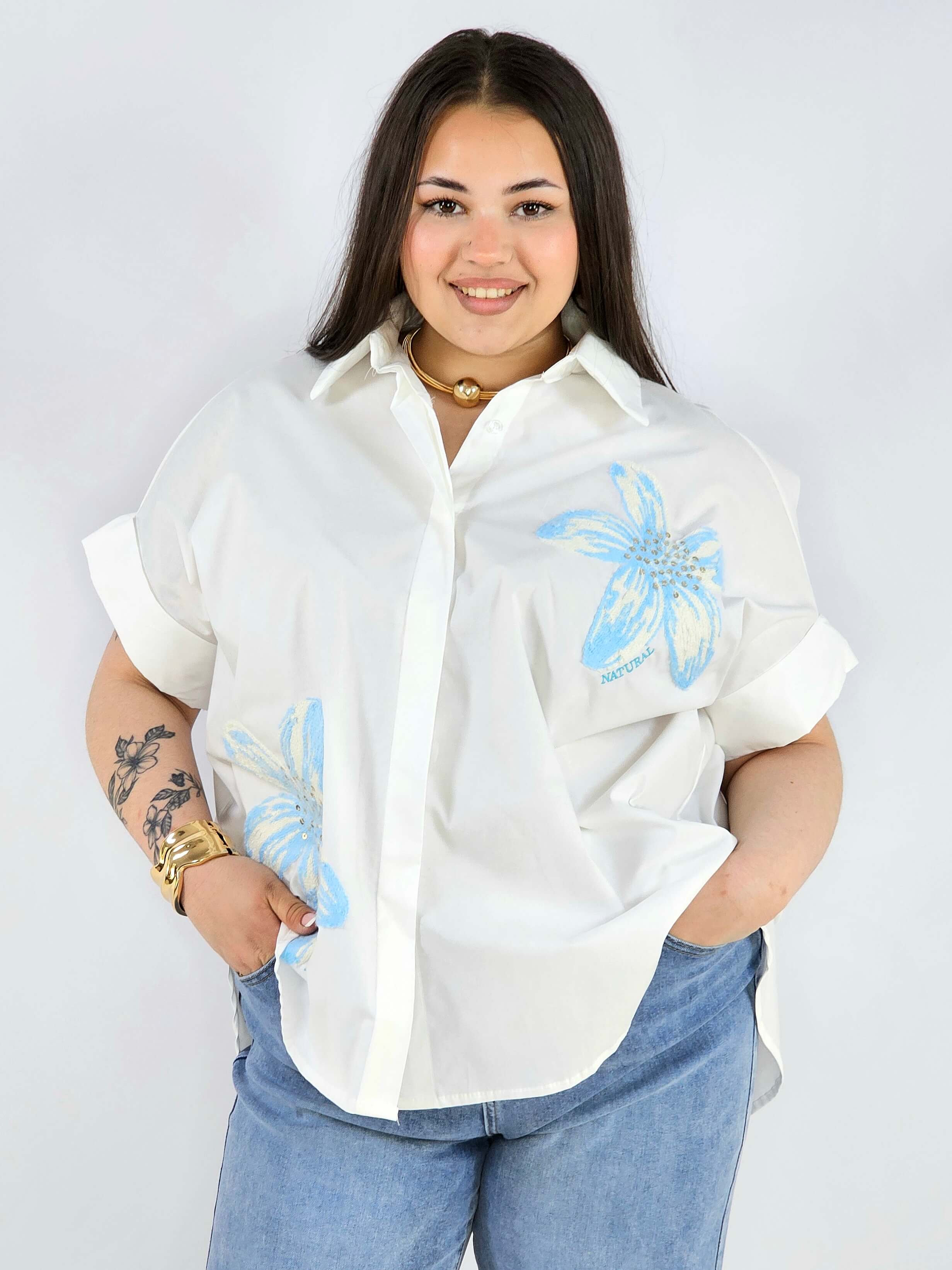 Koszula plus size Zeta Otto z kwiatową aplikacją oversize lekka i stylowa Stylowa XL