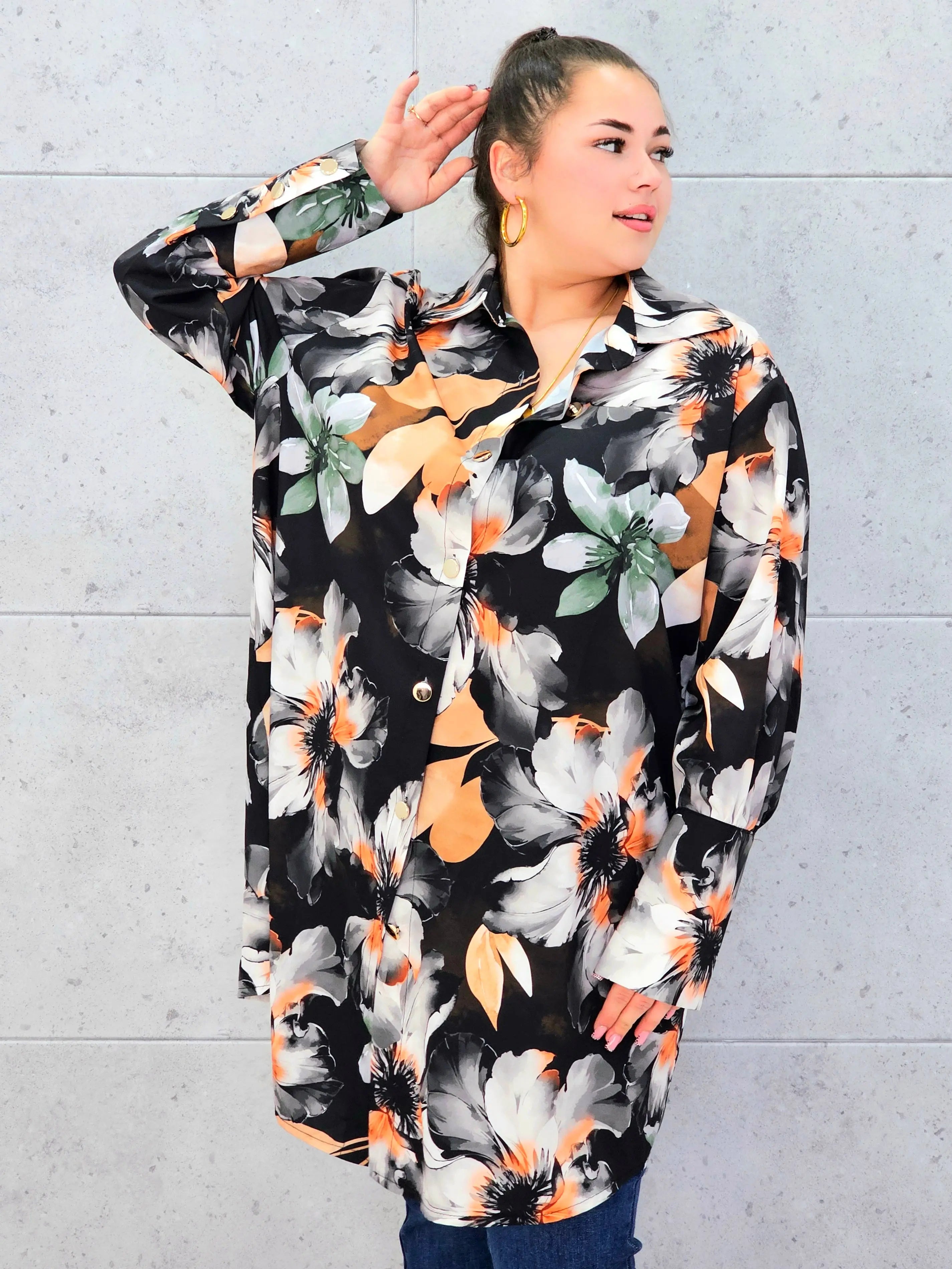 Koszula plus size o klasycznym kroju – elegancka i przewiewna propozycja XXL Stylowa XL