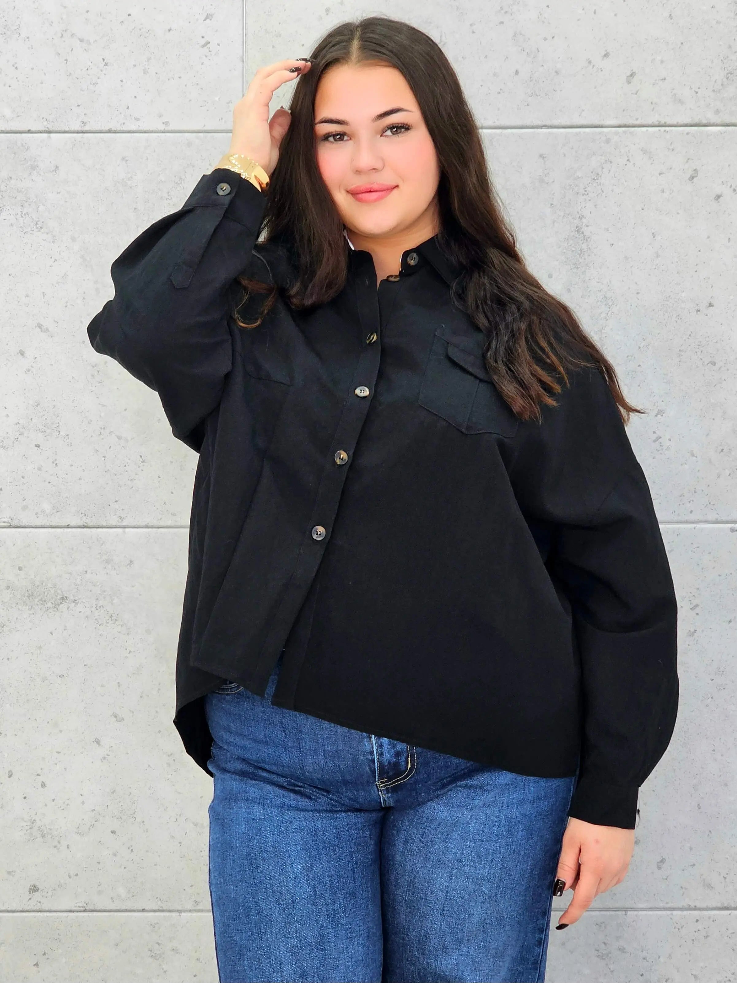 Koszula plus size oversize – styl, wygoda i elegancja - Stylowa XL