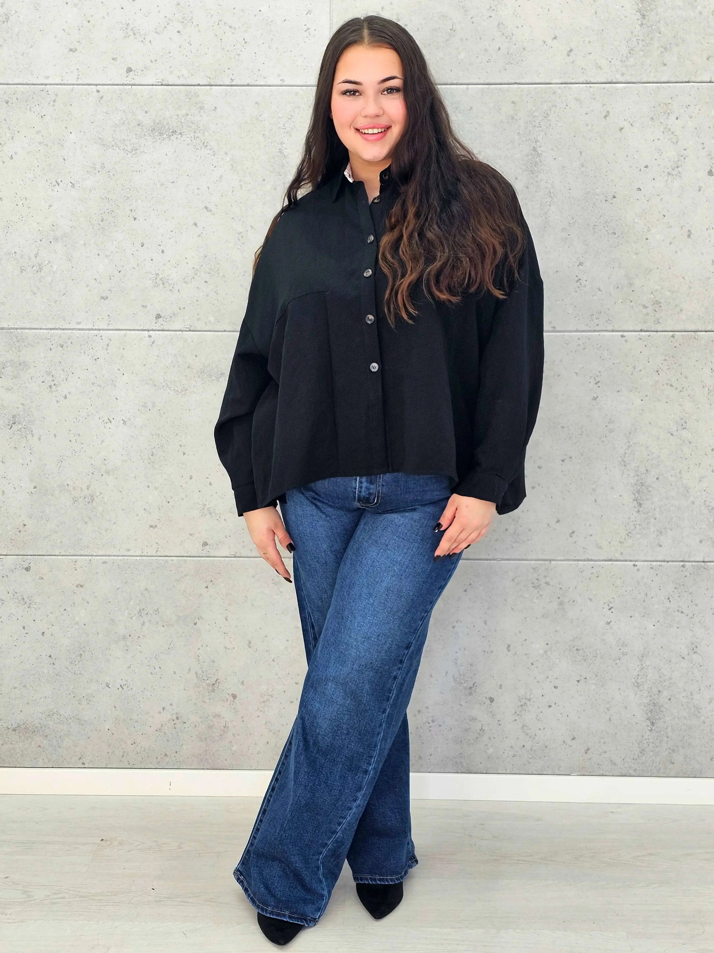 Koszula plus size oversize – styl, wygoda i elegancja - Stylowa XL