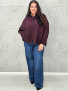 Koszula plus size oversize – styl, wygoda i elegancja - Stylowa XL