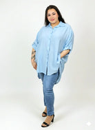 Koszula plus size oversize z wydłużonym tyłem – styl i komfort XXL Stylowa XL